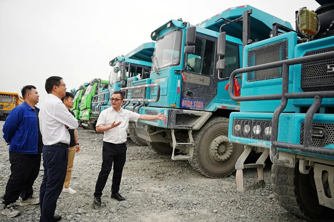 持续助力“双碳”目标，山河巨鼎LNG矿卡在辽宁批量应用