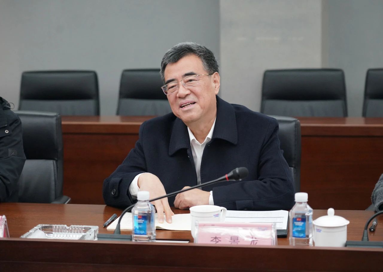 中国出口信用保险公司到访热博rb88体育官网