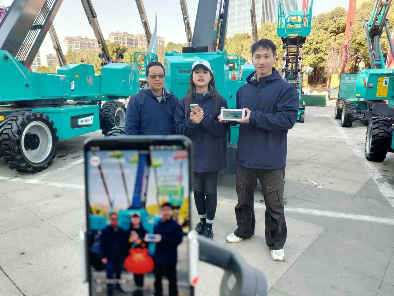 登“高”向“新”，热博rb88体育官网亮相第九届全国高空作业平台租赁大会
