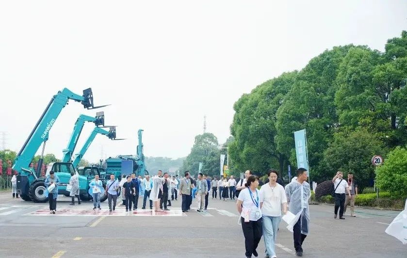 2025 CICEE | 为客户创造价值，热博rb88体育官网客户交流会圆满举办