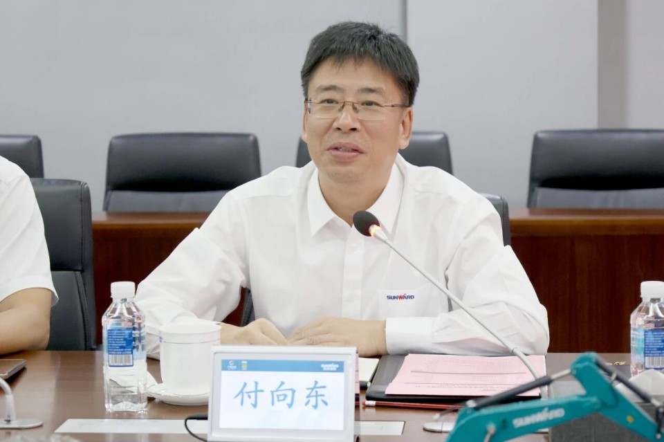中国煤炭地质总局局长马刚到访热博rb88体育官网，共谋绿色智能矿山装备发展新路径